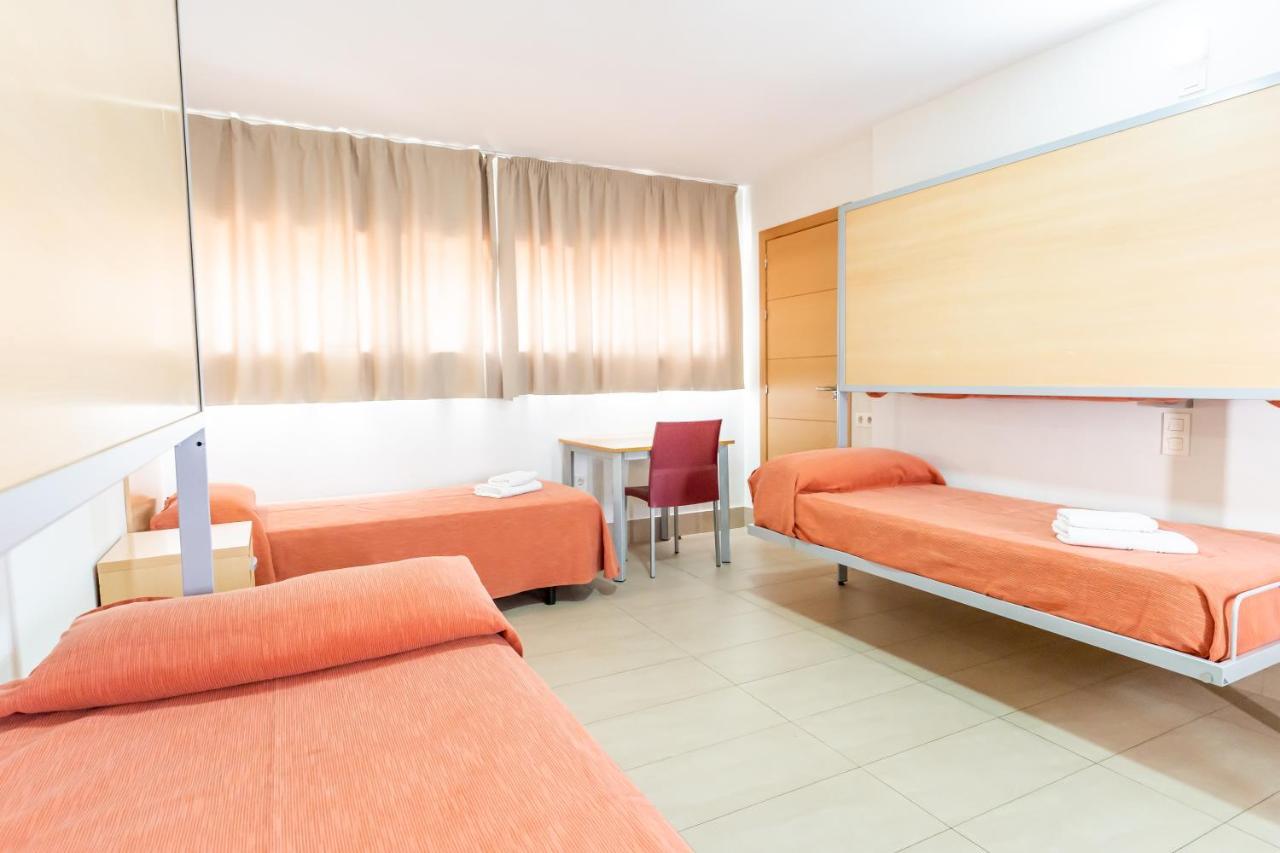 Albergue Inturjoven Sevilla Экстерьер фото
