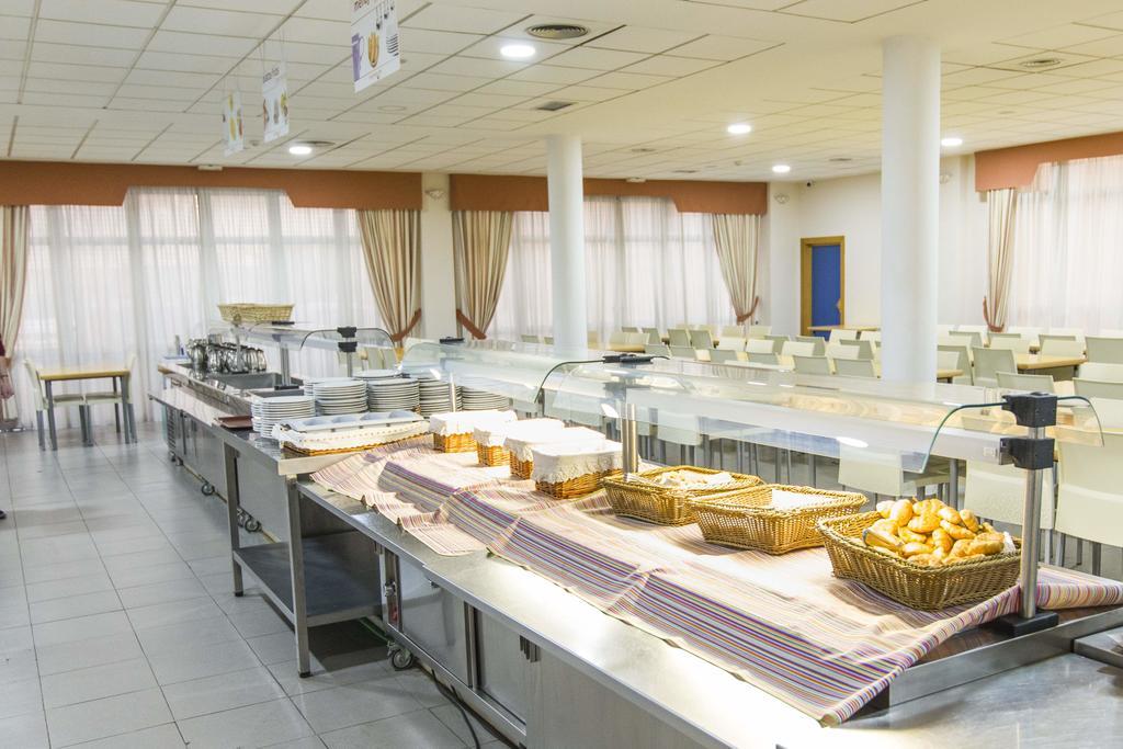 Albergue Inturjoven Sevilla Экстерьер фото