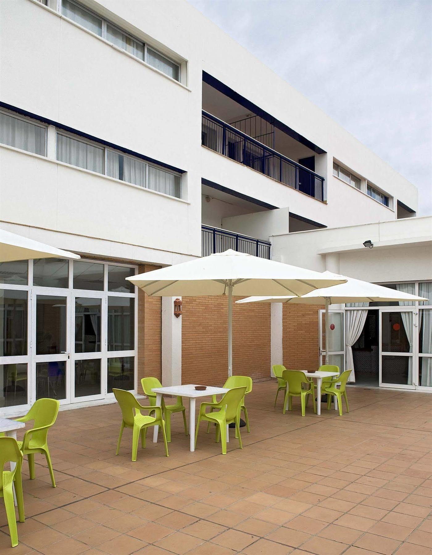 Albergue Inturjoven Sevilla Экстерьер фото