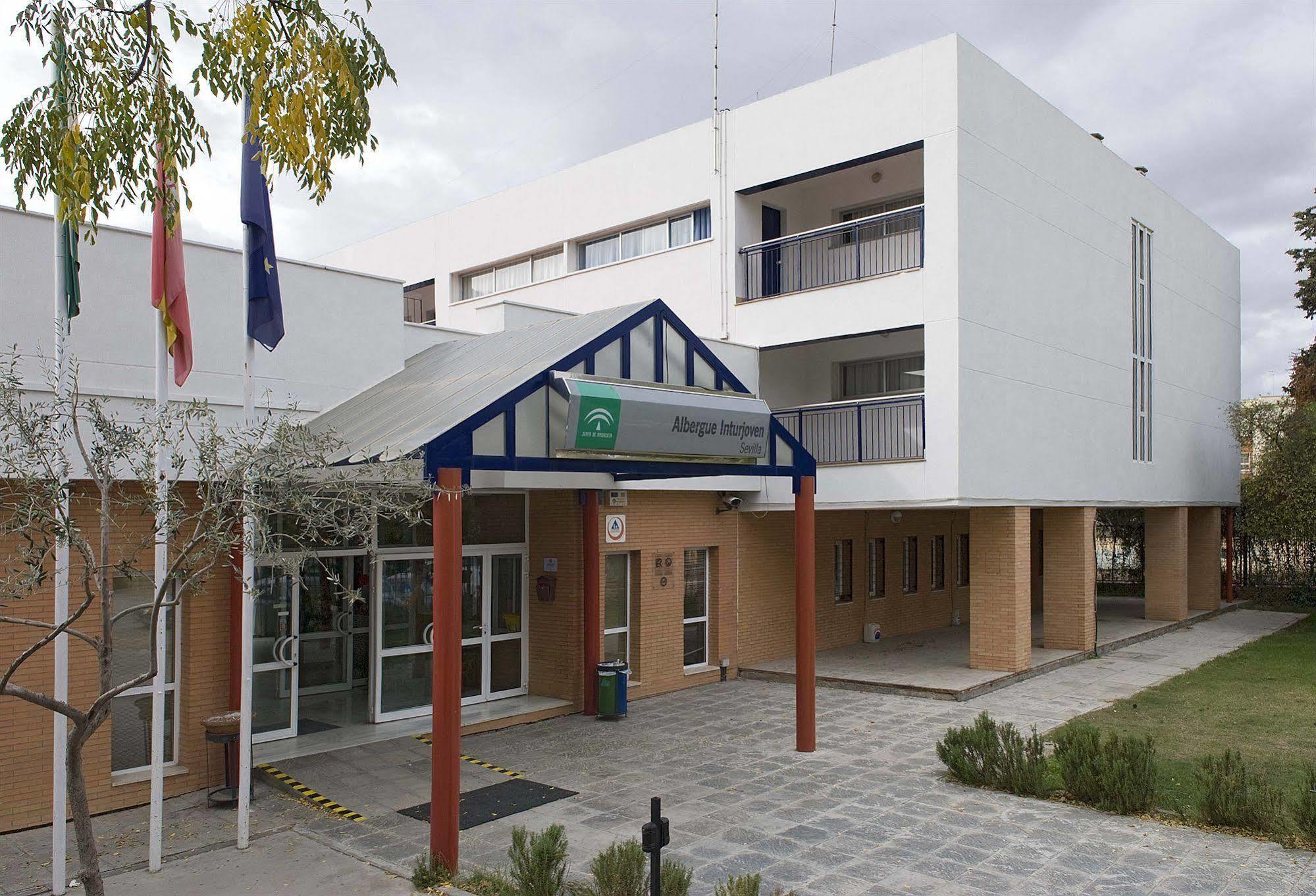 Albergue Inturjoven Sevilla Экстерьер фото